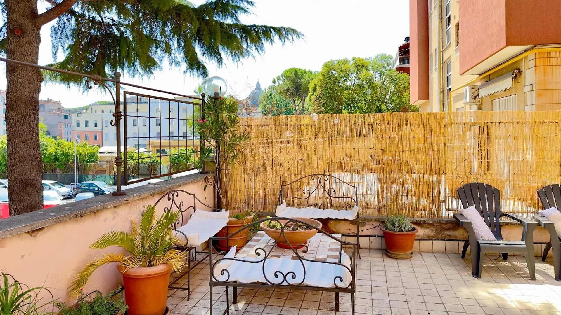 Elegantis Vatican View Apartment Rome Italy